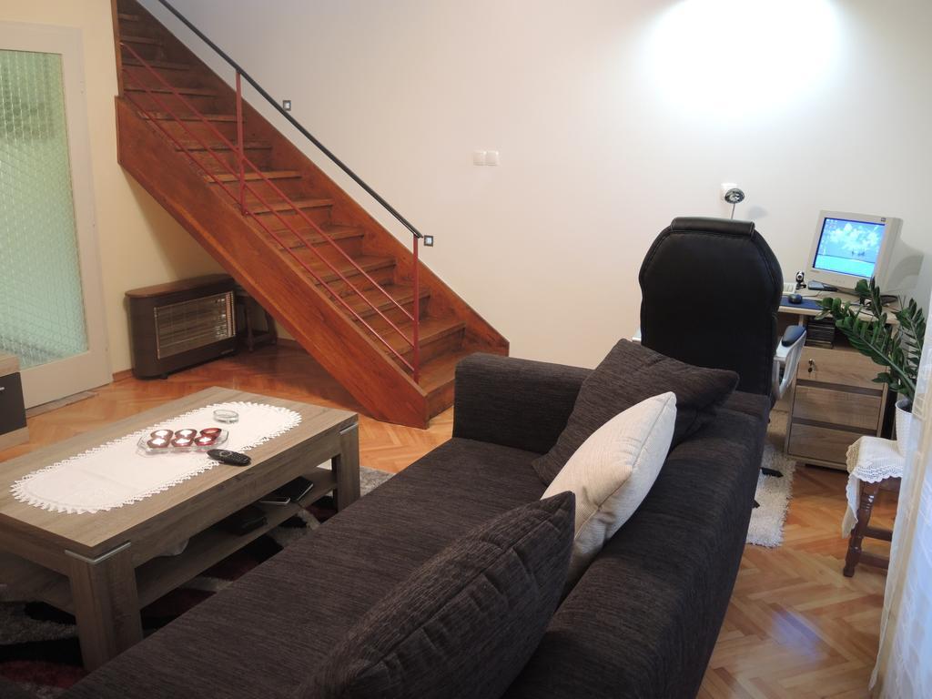 Appartement In Centre For 7