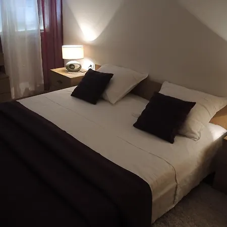 Apartment In Centre For 7 Split Room photo